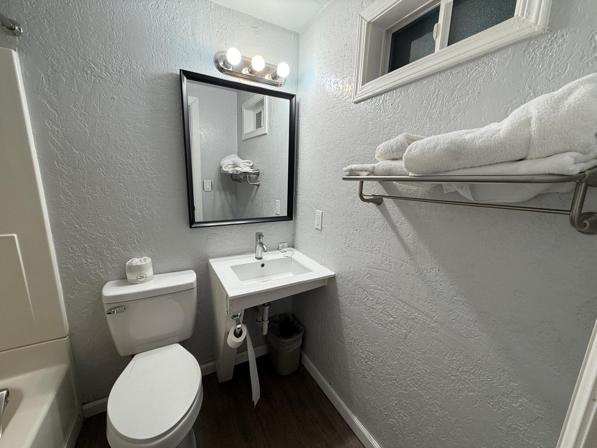 Budget Inn بيند المظهر الخارجي الصورة