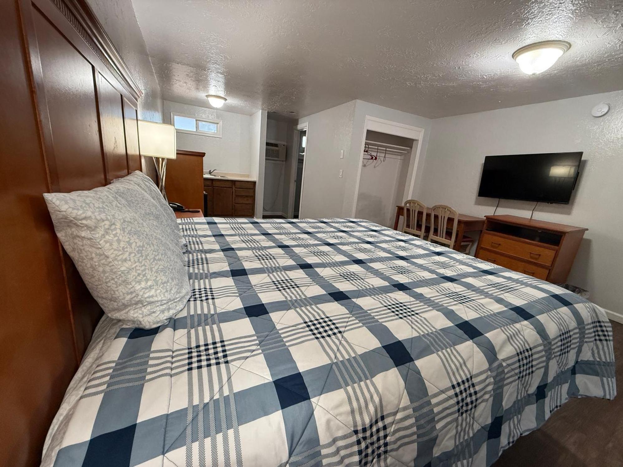 Budget Inn بيند المظهر الخارجي الصورة